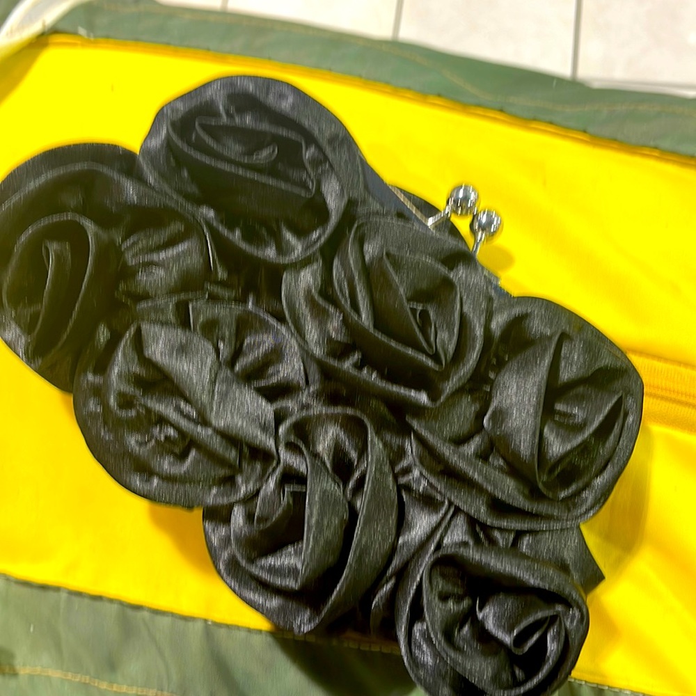 Lulu Townsend Black Rose Clutch Purse NWOT Inv DG 2